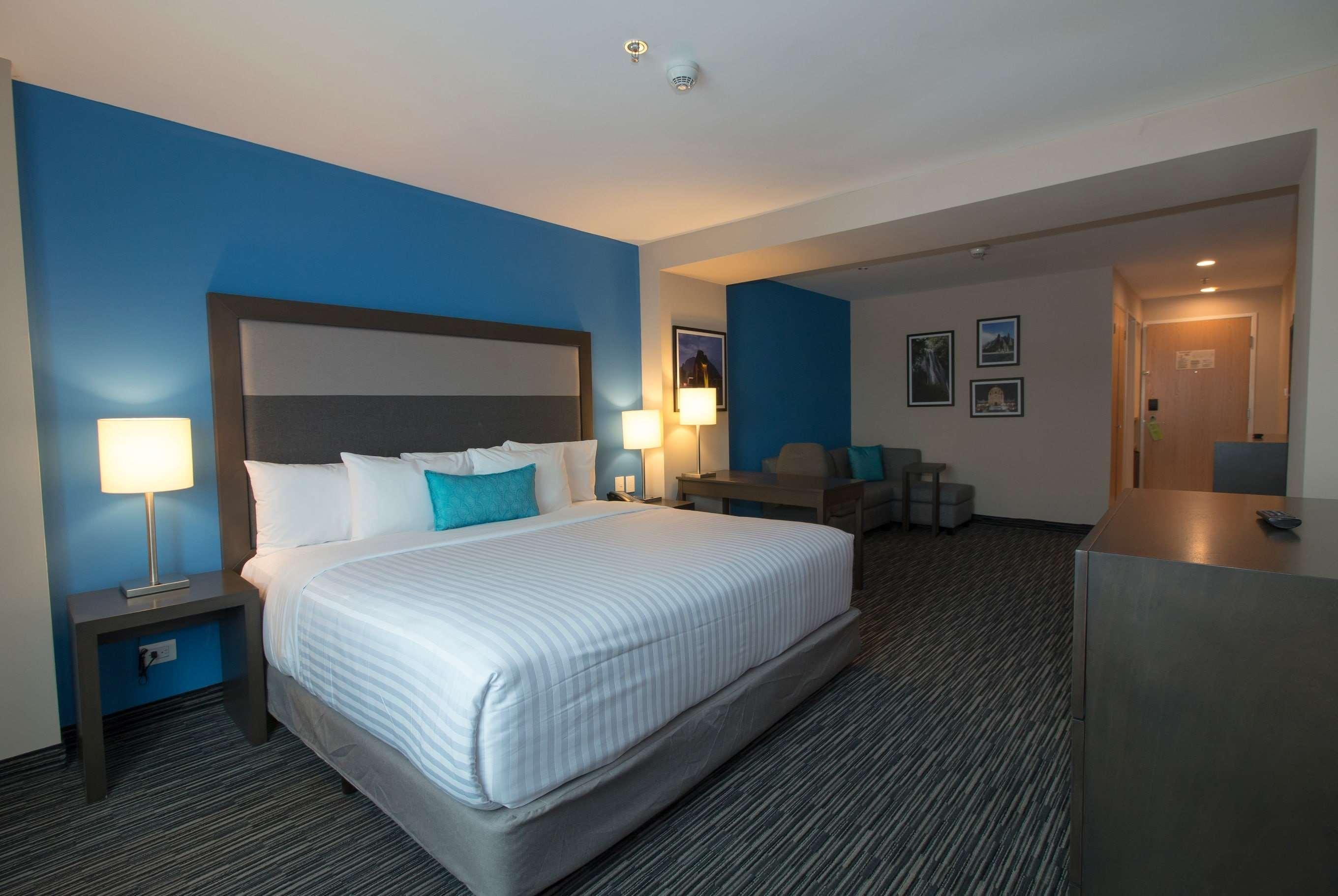 Chn Hotel Monterrey Aeropuerto, Trademark By Wyndham Apodaca Екстер'єр фото