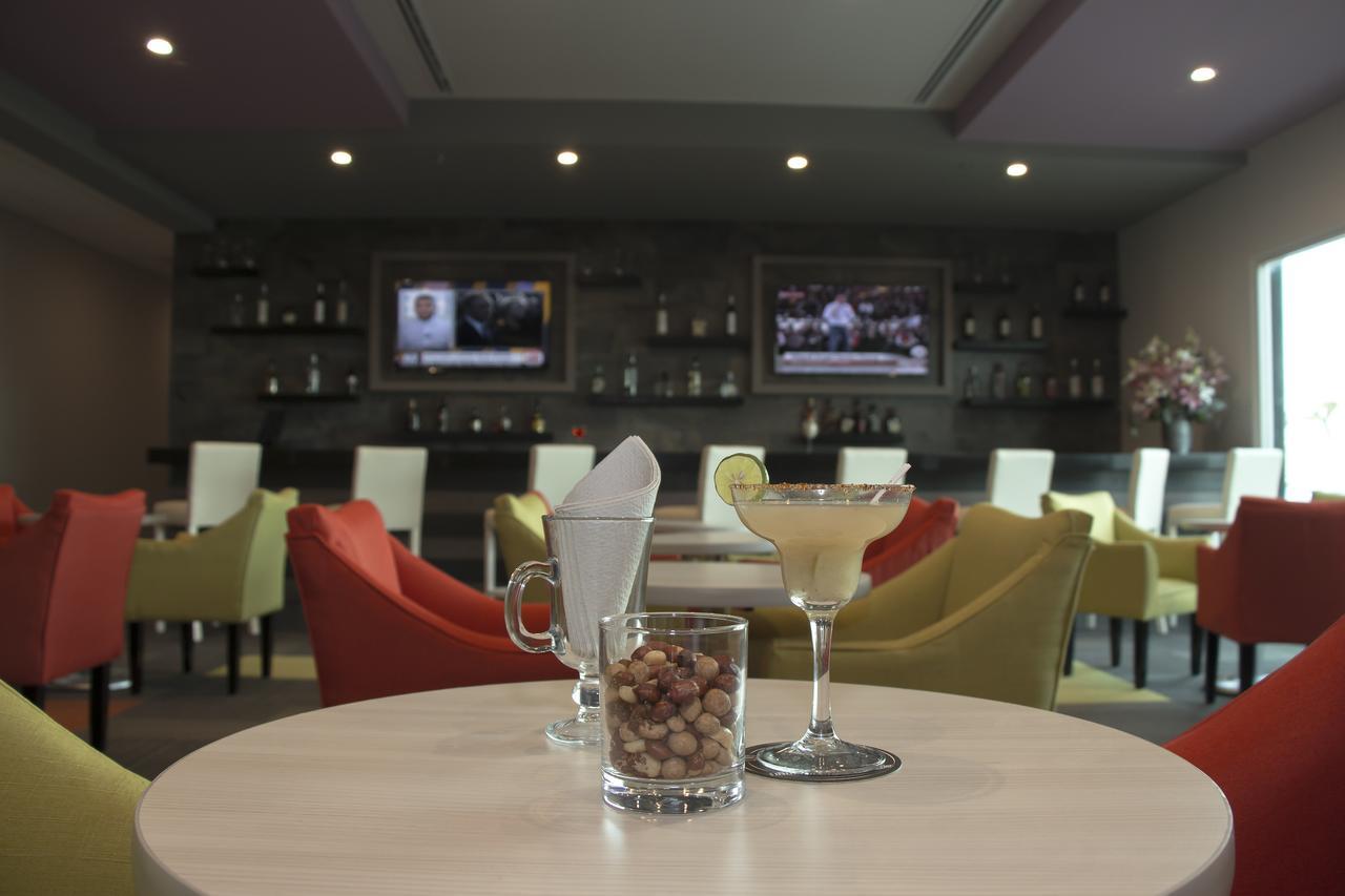 Chn Hotel Monterrey Aeropuerto, Trademark By Wyndham Apodaca Екстер'єр фото