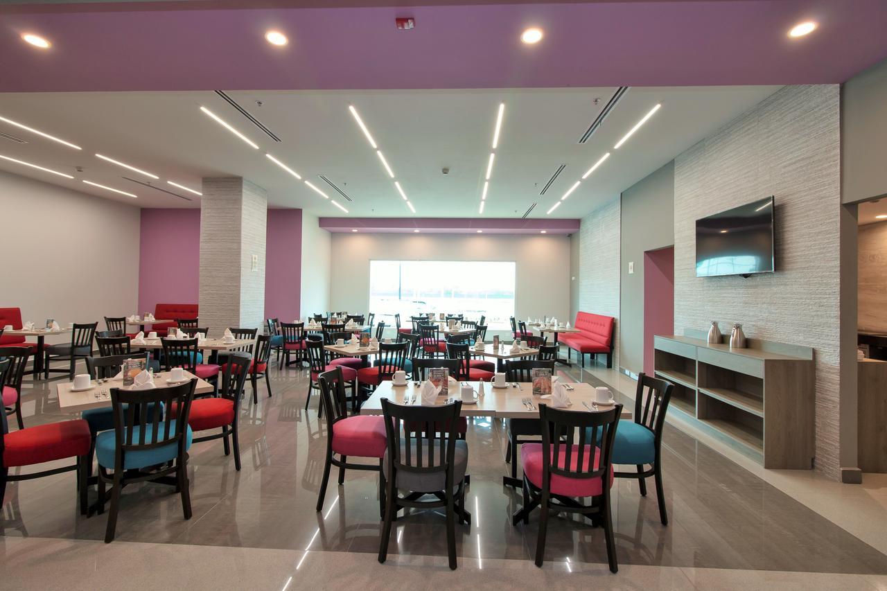 Chn Hotel Monterrey Aeropuerto, Trademark By Wyndham Apodaca Екстер'єр фото